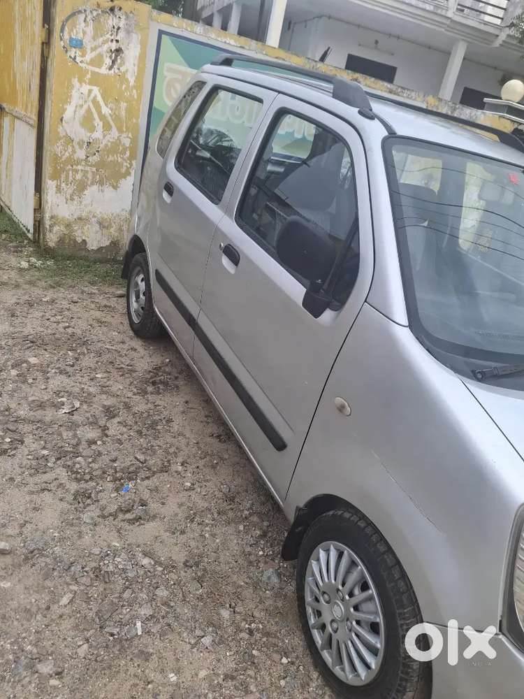 Nice Car Acche Condition Mein Gadi Hai Charon Tyre Okay