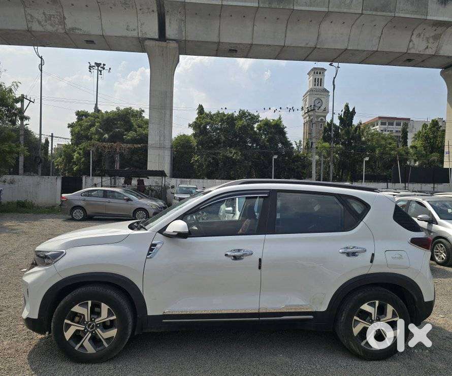 Kia Sonet 1.5 Htx Plus Diesel Imt Dual Tone, 2023, Diesel