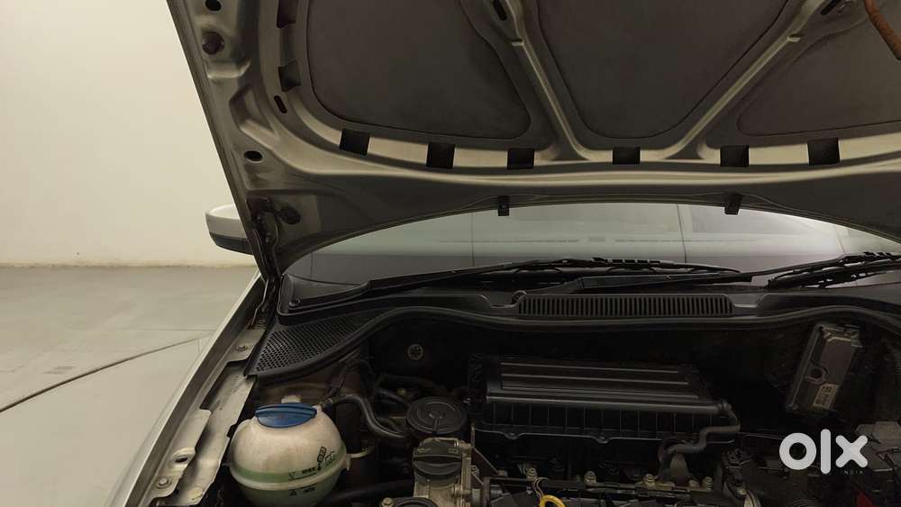 Volkswagen Vento 2010-2013 Petrol Highline, 2014, Petrol