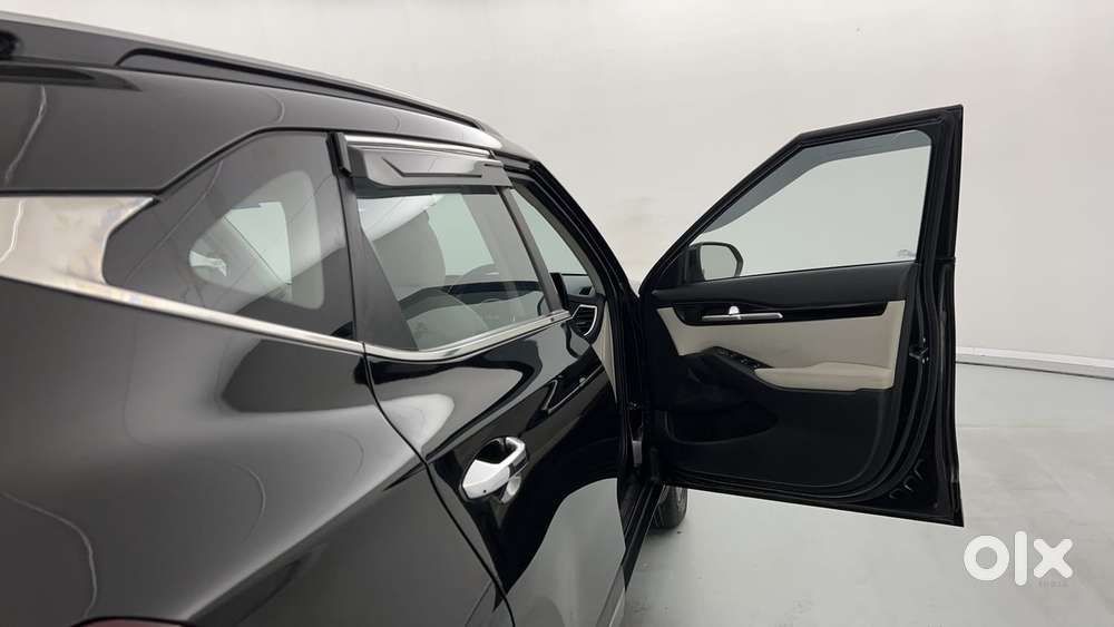 Kia Seltos Htx 1.5 Petrol Mt, 2022, Petrol