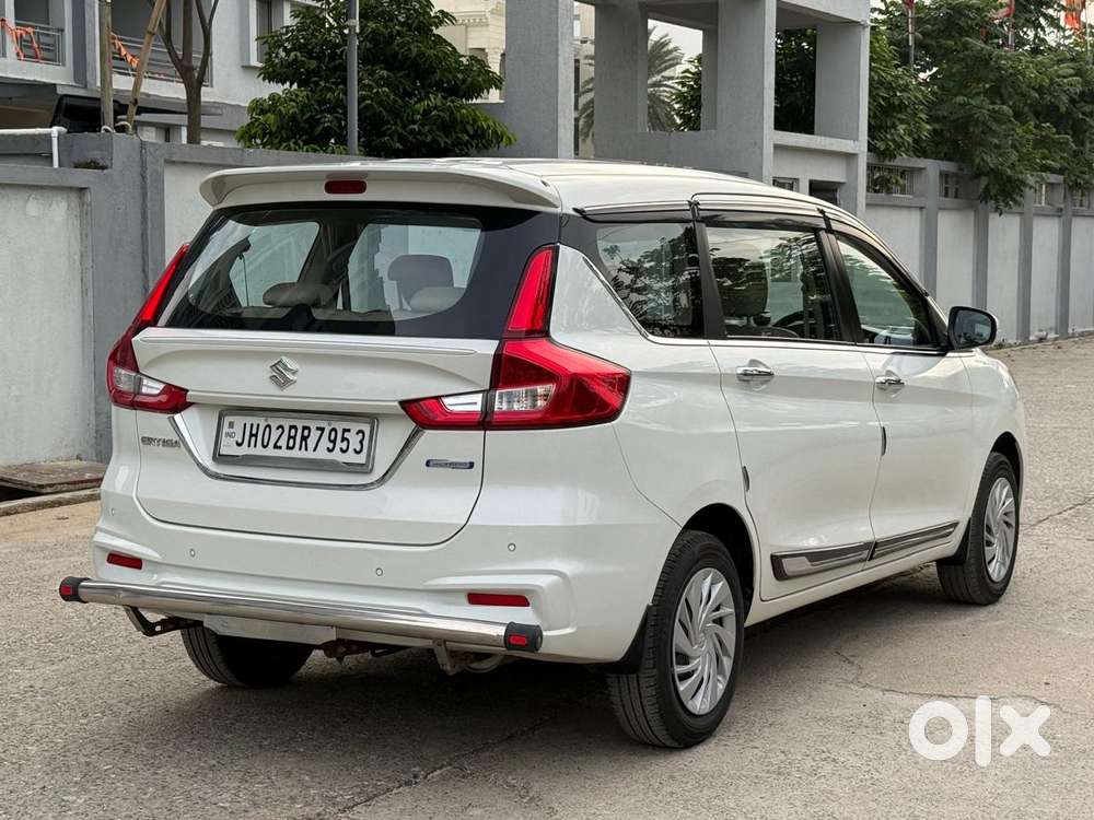 Maruti Suzuki Ertiga 1.5 Vxi, 2024, Petrol