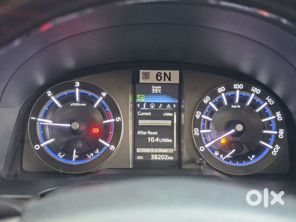 Toyota Innova Crysta 2.4 V 8 Str, 2019, Diesel