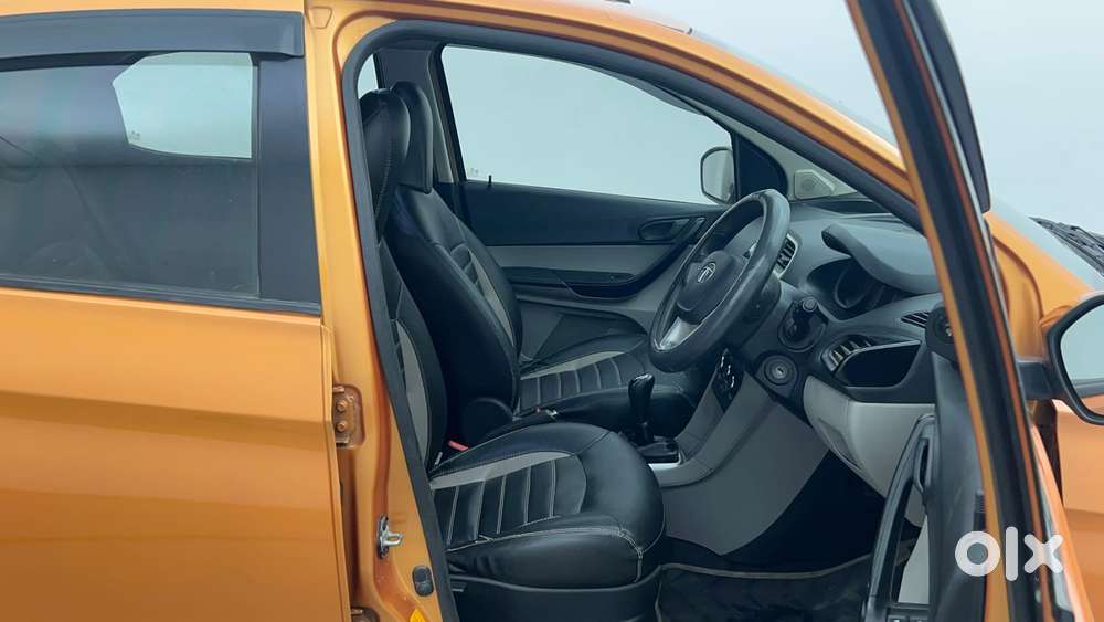 Tata Tiago 1.2 Revotron Xt, 2016, Petrol