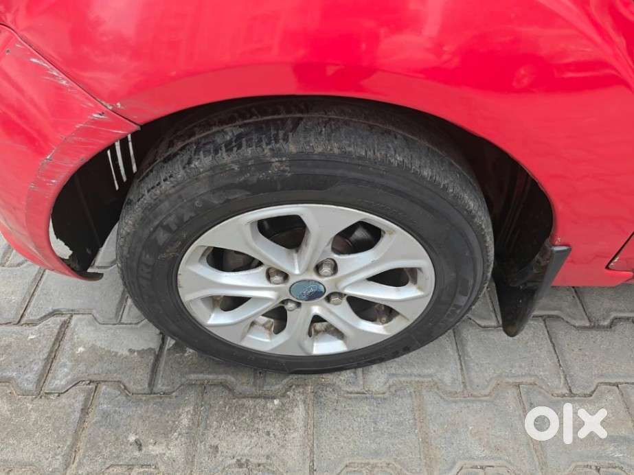 Ford Figo Petrol Zxi, 2010, Petrol