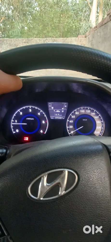 Hyundai Verna Sx 2013