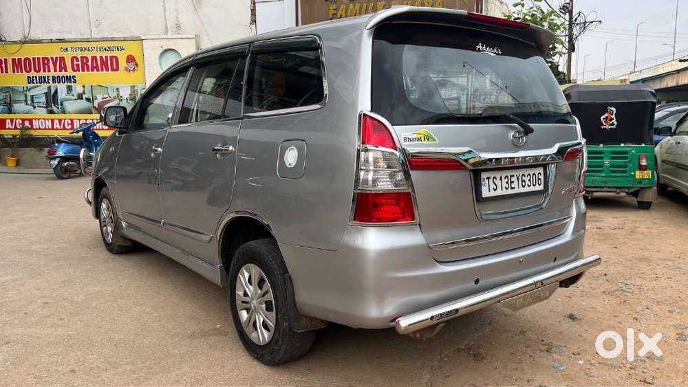 Toyota Innova 2.5 G (diesel) 7 Seater, 2015, Diesel
