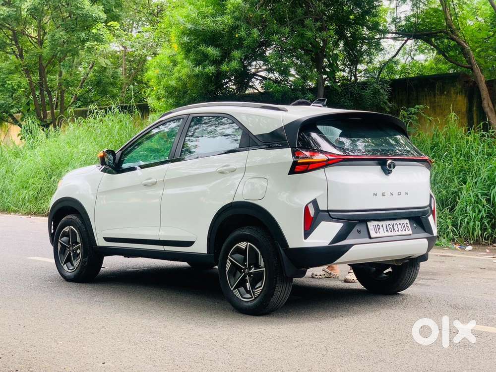 Tata Nexon Creative Plus S 1.2 Revotron Petrol 6 Amt, 2024, Petrol