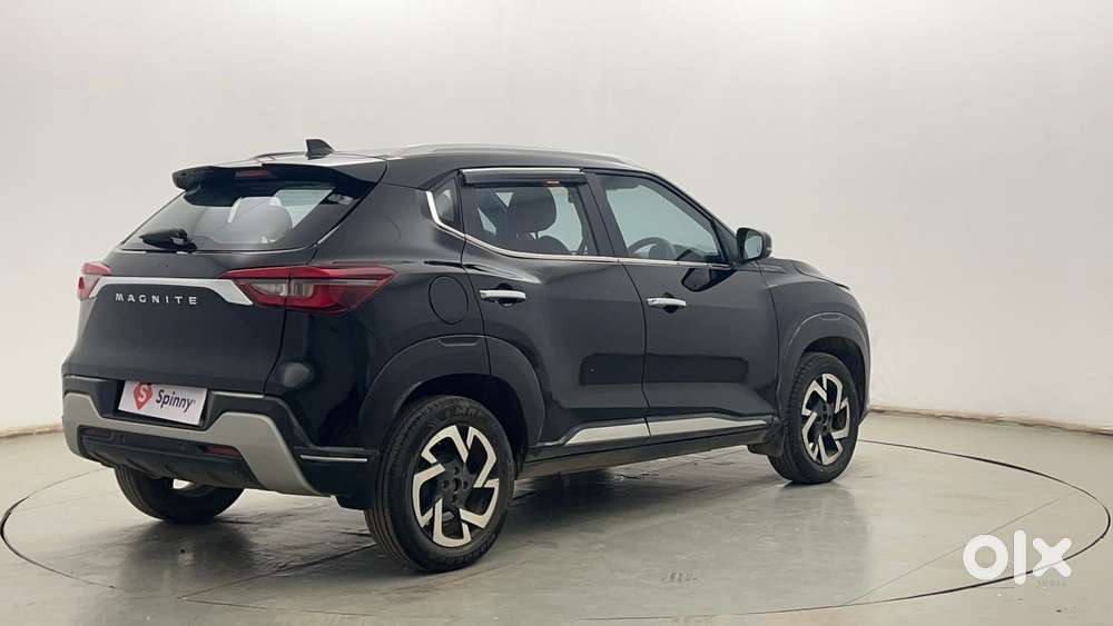 Nissan Magnite 1.0 Xv, 2022, Petrol