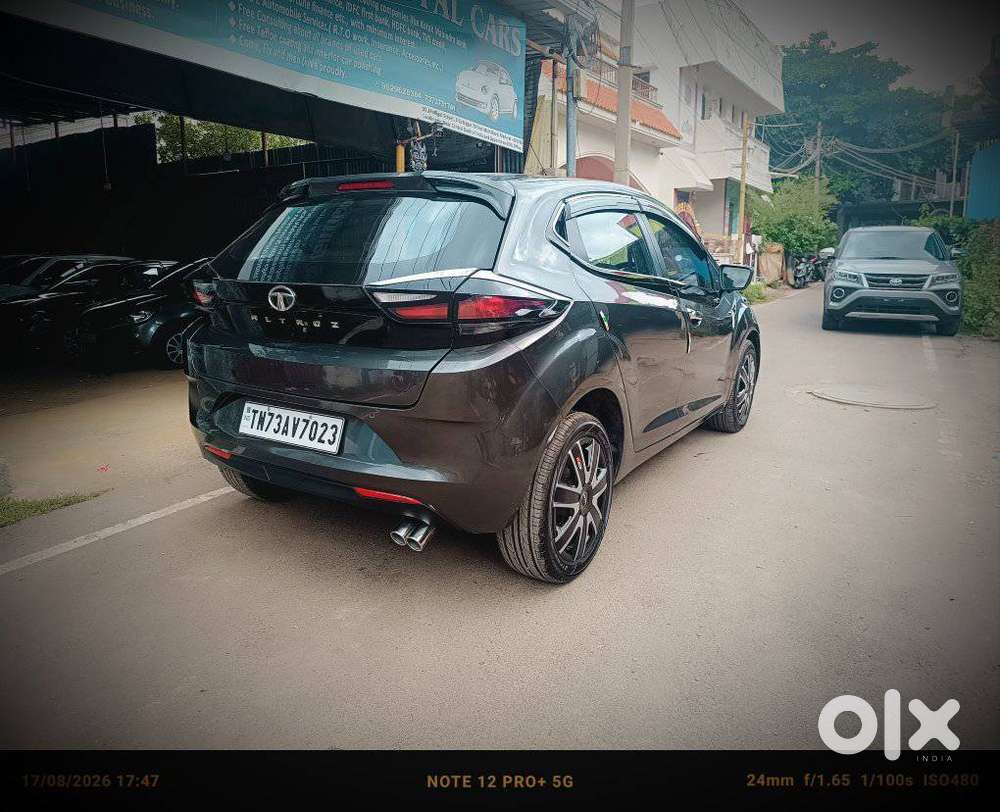 Tata Altroz 1.2 Xm Plus, 2023, Petrol