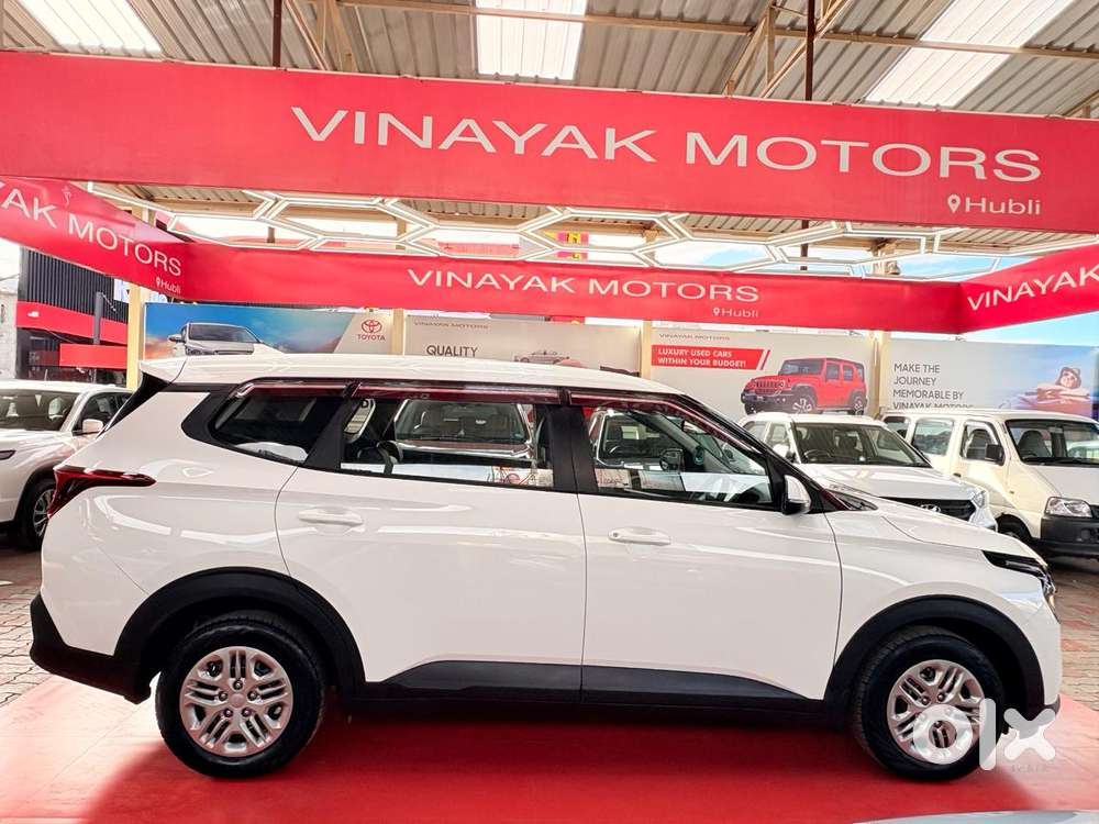 Kia Carens G 1.5 6mt Premium (o) 7-seater, 2024, Petrol