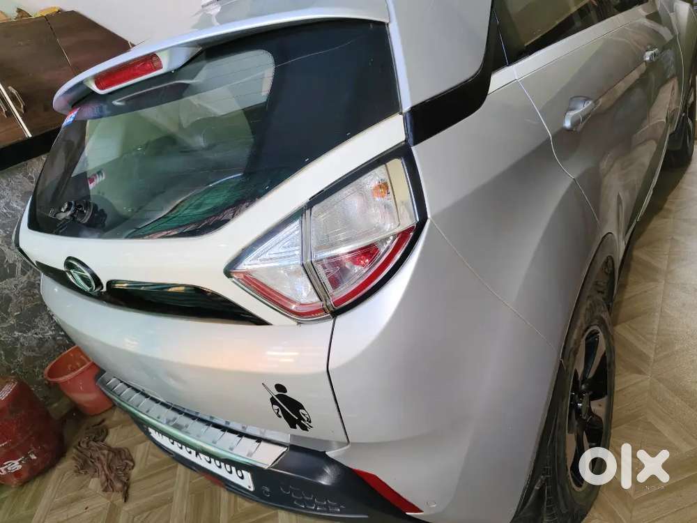 Tata Nexon 2018 Diesel 90000 Km Driven