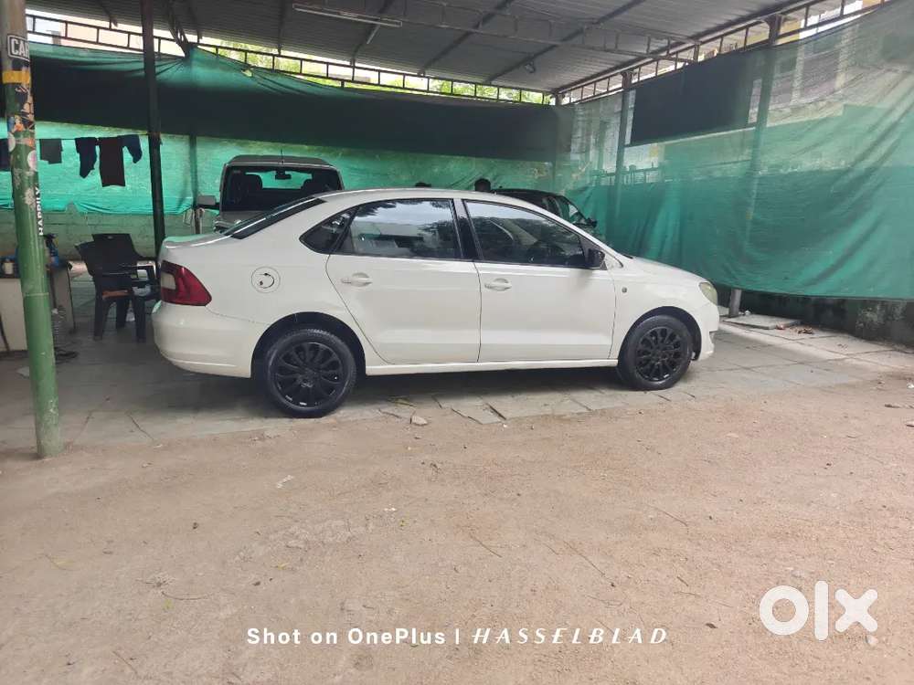 Skoda Rapid Tdi At 2014