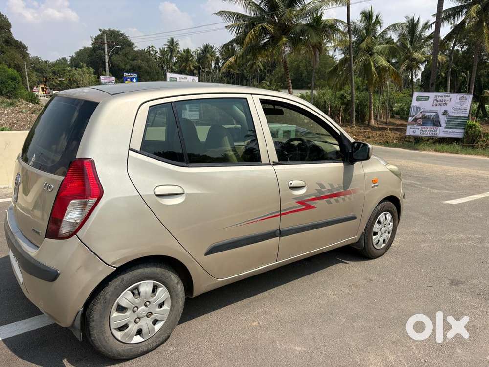 Hyundai I10 Magna At, 2010, Petrol