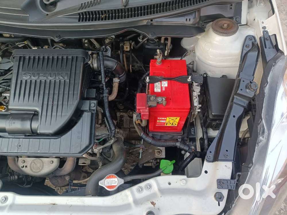 Maruti Suzuki Swift Vxi + Manual, 2014, Petrol