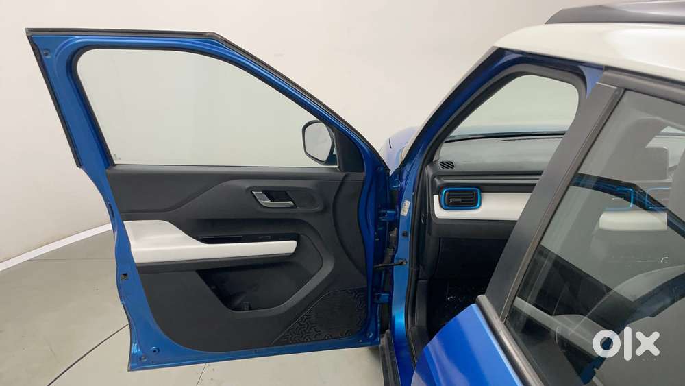 Tata Punch Creative Amt, 2021, Petrol