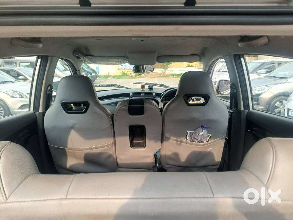 Mahindra Kuv 100 Mahindra-kuv-100-d75-k2, 2019, Diesel
