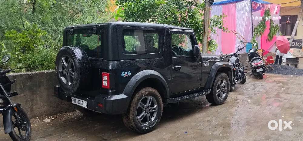 Mahindra Thar Roxx Petrol 2022 Variant