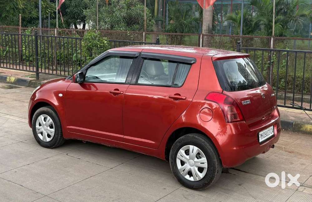 Maruti Suzuki Swift Vxi Optional, 2010, Petrol