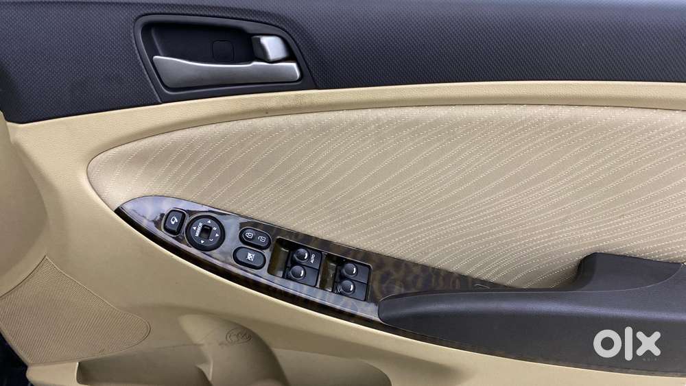 Hyundai Verna 1.6 Sx Plus Vtvt At, 2017, Petrol