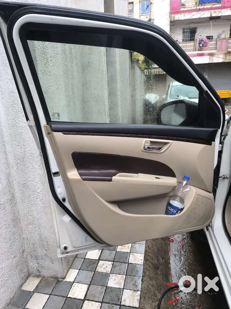 Maruti Suzuki Swift Dzire 2014 Diesel 105000 Km Driven