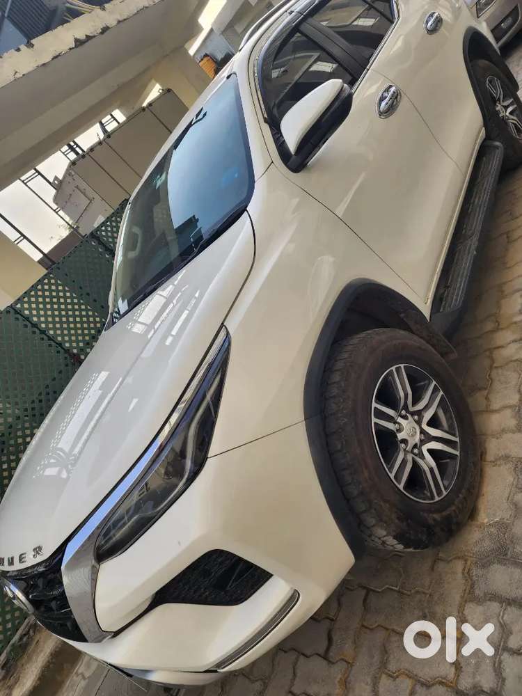 Toyota Fortuner 2023