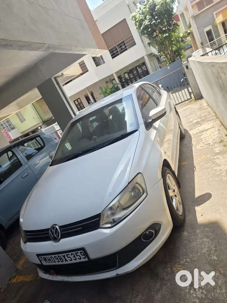 Volkswagen Vento Highline 2012