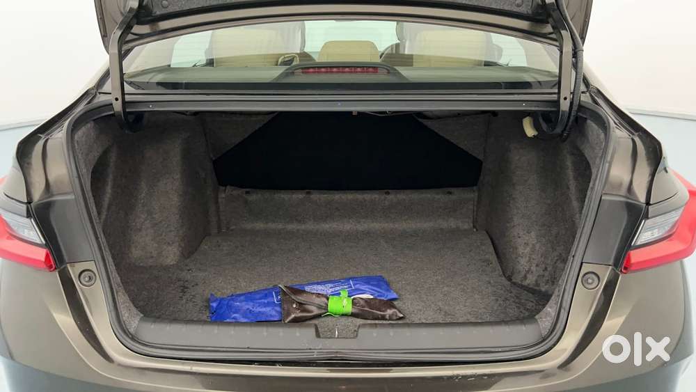 Honda City 1.5 V Mt, 2023, Petrol