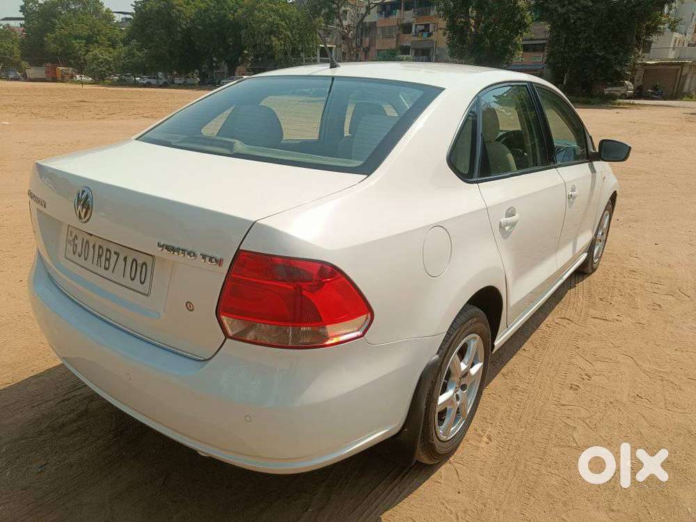 Volkswagen Vento 1.6 Highline Plus 16 Alloy, 2013, Diesel