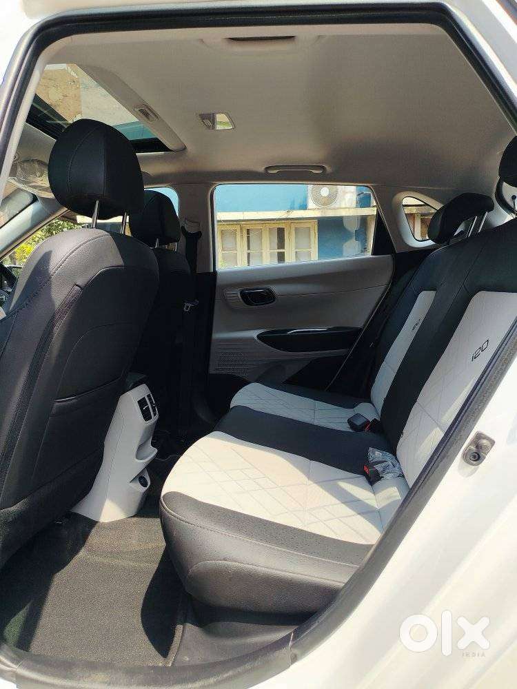 Hyundai I20 Asta (o) 1.2 Mt, 2025, Petrol