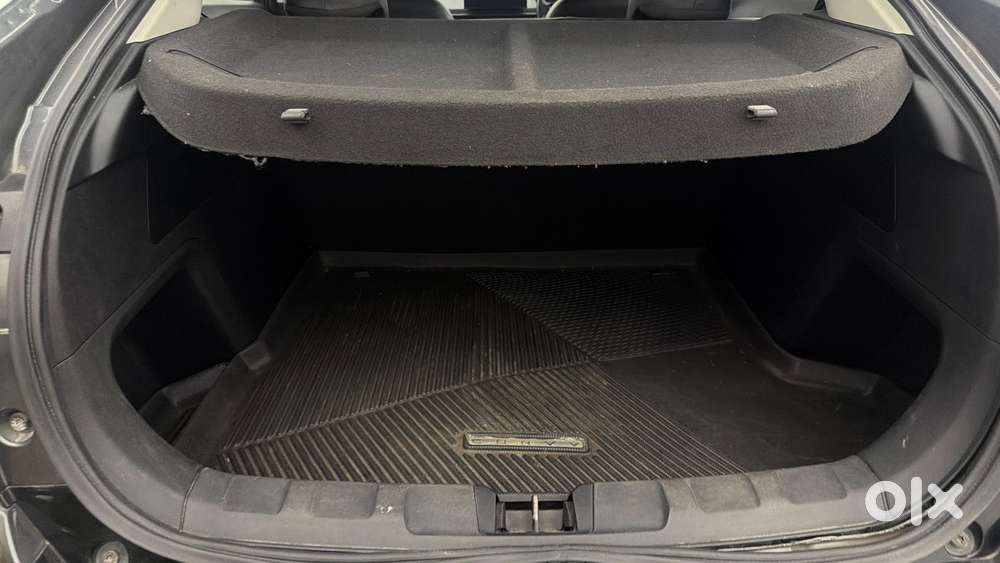 Tata Curvv Pure Plus S 1.2 Revotron Petrol 7dca, 2025, Petrol