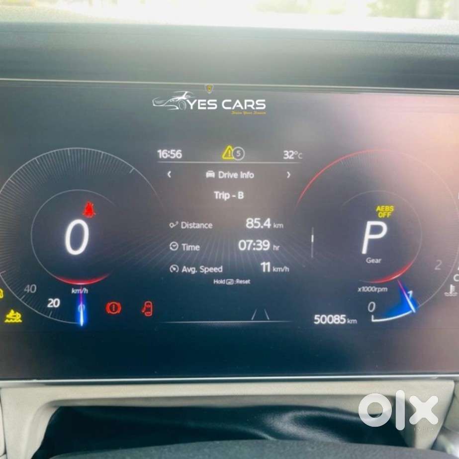 Mahindra Xuv700 2.2 Ax 7 Diesel At Str Awd, 2022, Diesel