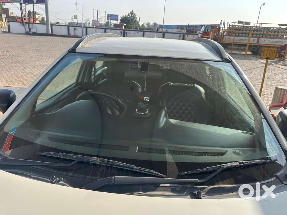 Maruti Suzuki Fronx Sigma 1.2 Mt, 2024, Cng & Hybrids