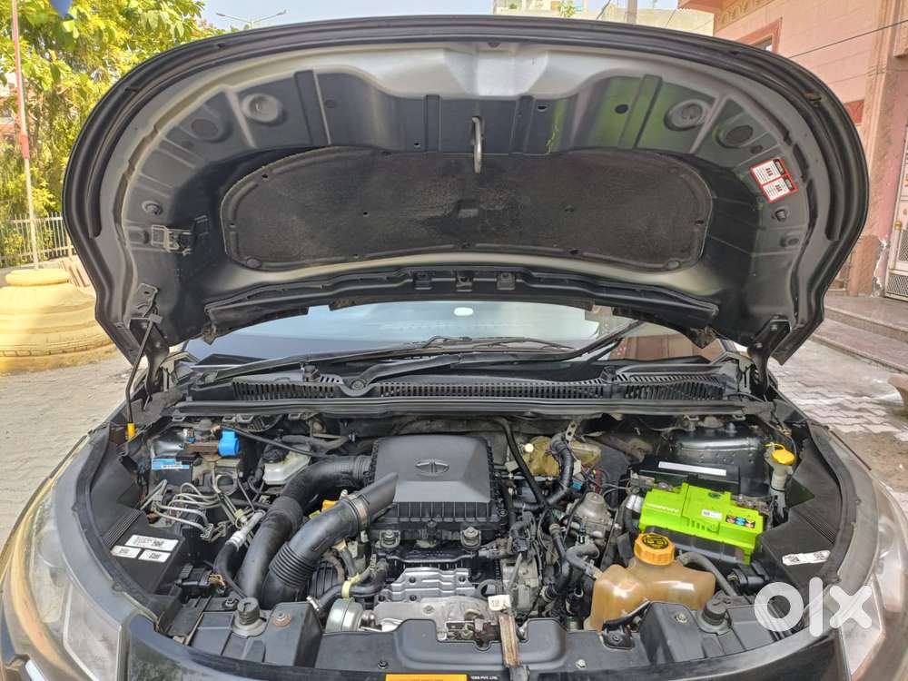 Tata Nexon 1.2 Revotron Xm (s), 2022, Cng & Hybrids