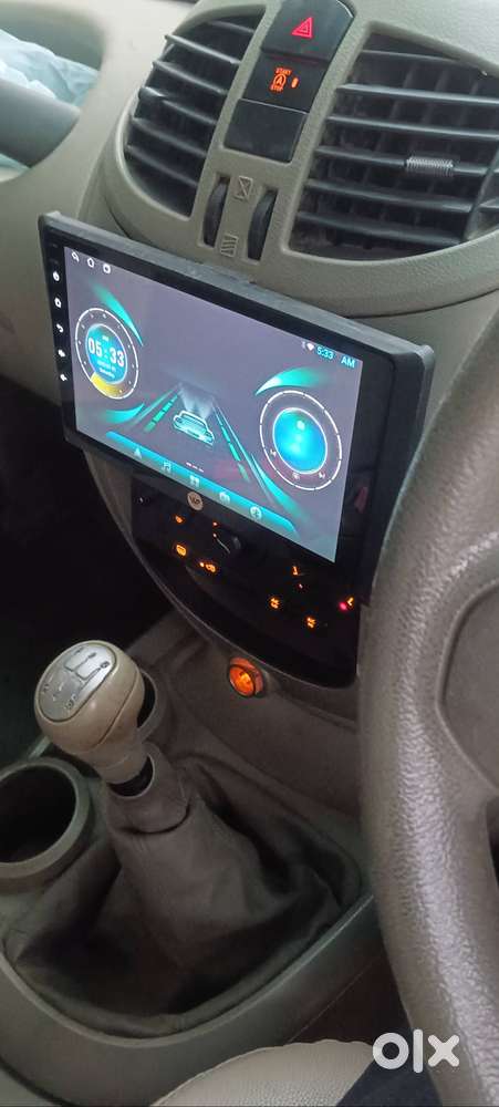 Mahindra Quanto C6