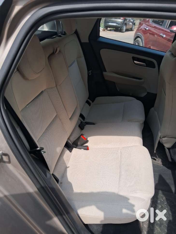 Tata Altroz Creative S, 2025, Diesel