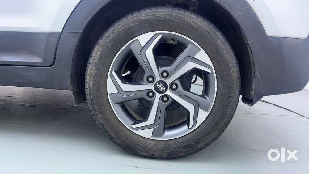 Hyundai Creta 1.6 Sx Plus Petrol At, 2019, Petrol