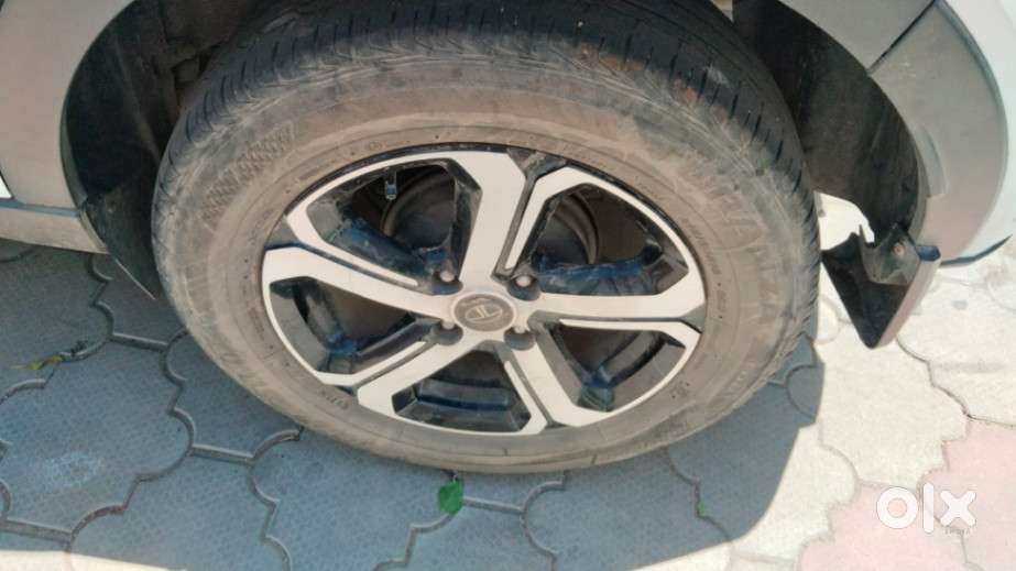 Tata Nexon 1.2 Revotron Xz Plus, 2022, Petrol
