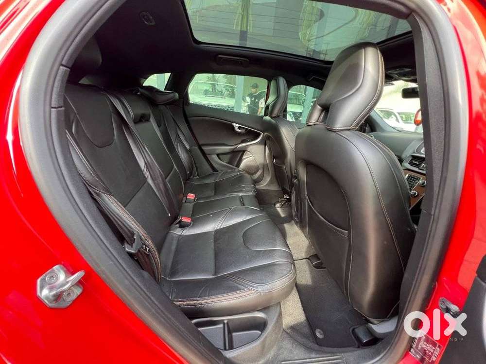 Volvo V40, 2017, Petrol