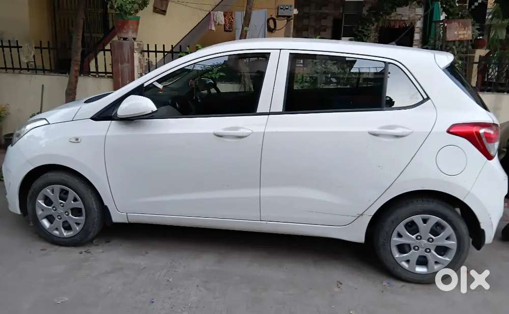 Hyundai Grand I10 Petrol 2016