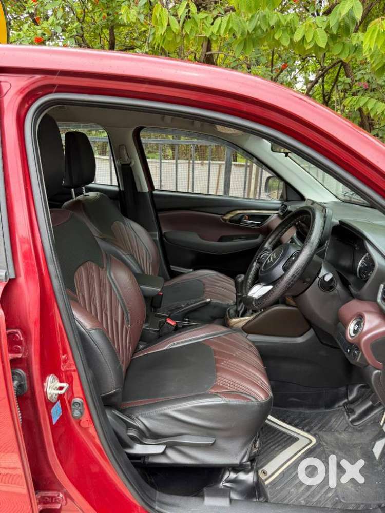 Maruti Suzuki Grand Vitara, 2023, Petrol