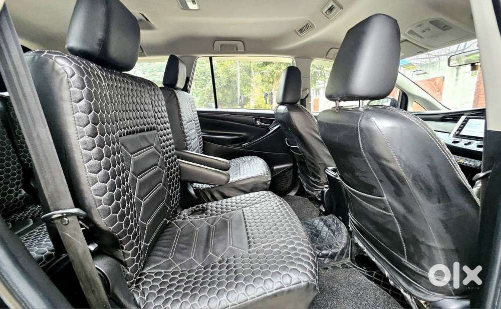 Toyota Innova Crysta [2020-ongoing] 2.7 Gx At 7 Str, 2021, Petrol