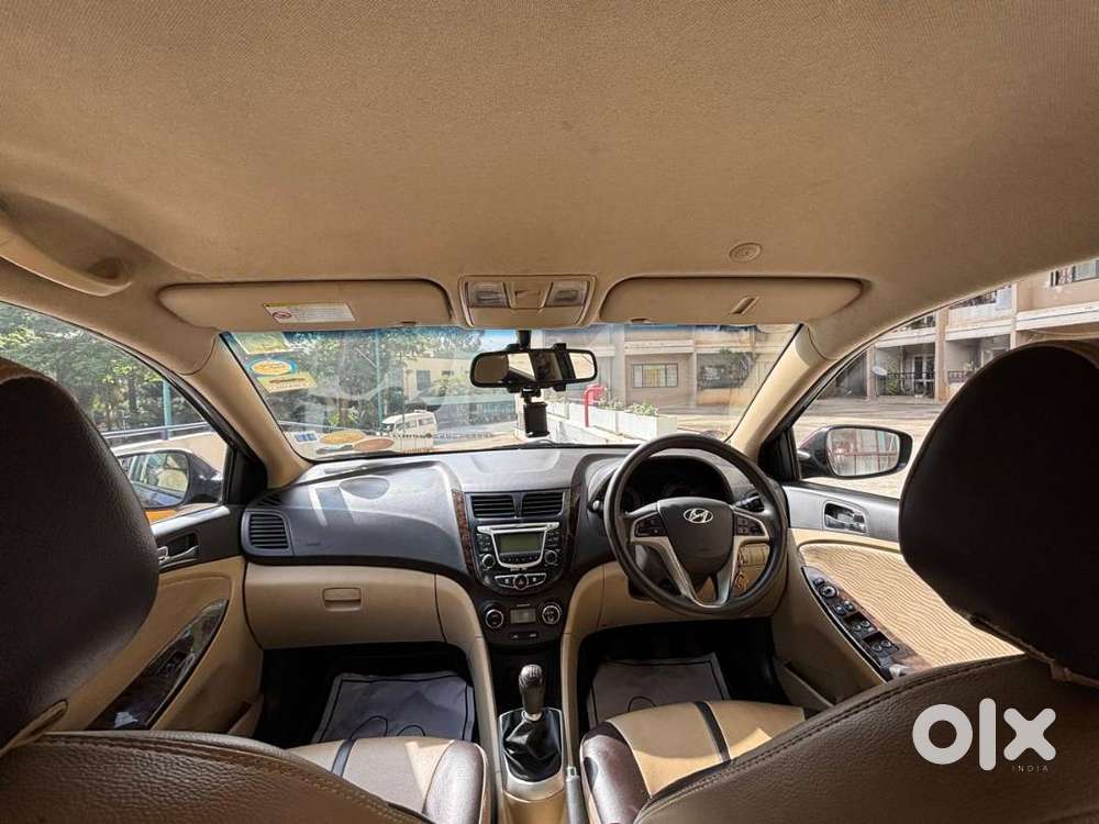 Hyundai Verna Crdi 2012