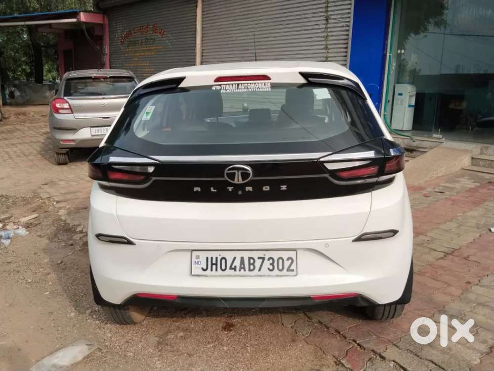 Tata Altroz 1.2 Xt, 2024, Petrol