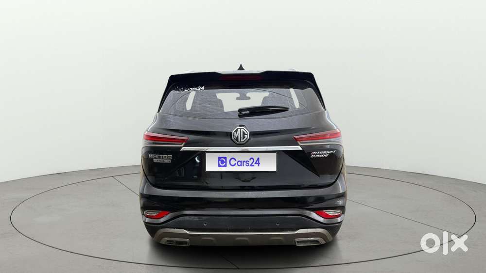 Mg Hector Plus Sharp Pro 1.5 Turbo Petrol Cvt 6 Str Dual Tone, 2021,..