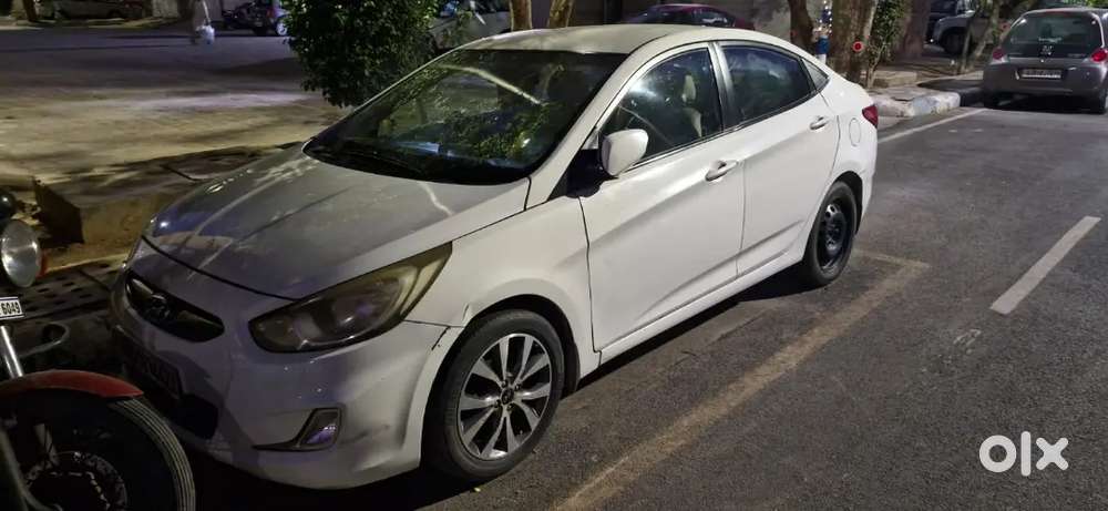 Hyundai Fluidic Verna 2014 Petrol 50000 Km Driven