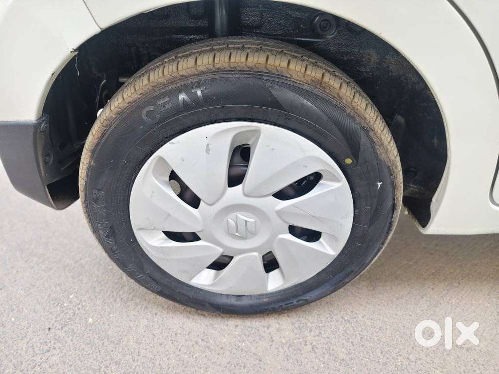 Maruti Suzuki Celerio 2014-2017 Vxi At, 2015, Petrol