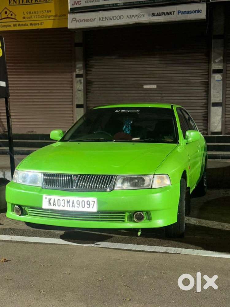 Mitsubishi Lancer 2002