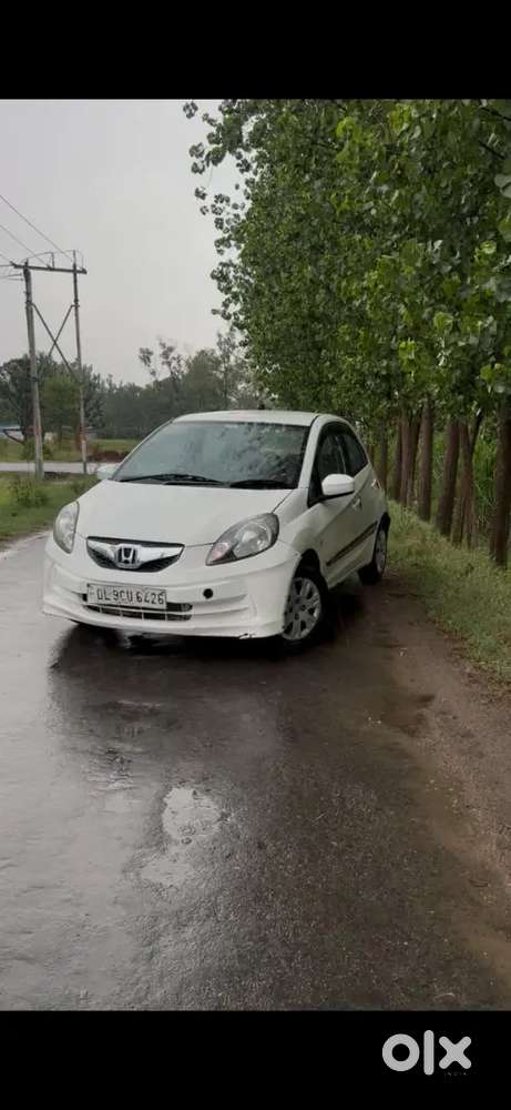Honda Brio 2013 Petrol 102 Km Driven