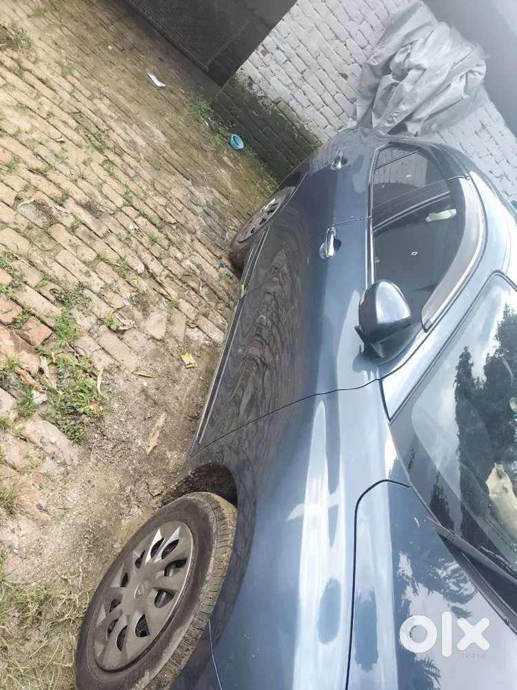 Maruti Suzuki Dzire 1.2 Vxi 2025