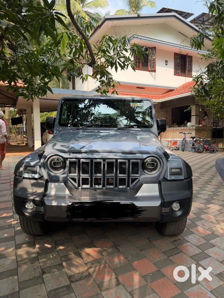 Mahindra Thar Roxx 2025 Diesel Well Maintained. Showroom Condition